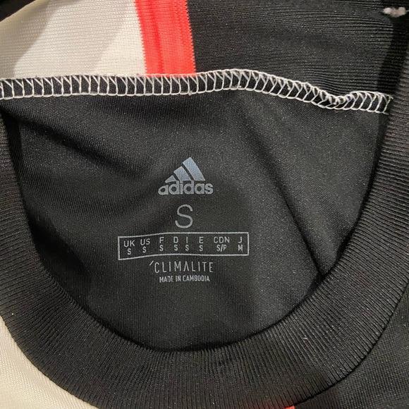 JUVENTUS JERSEY - Picture 3 of 3